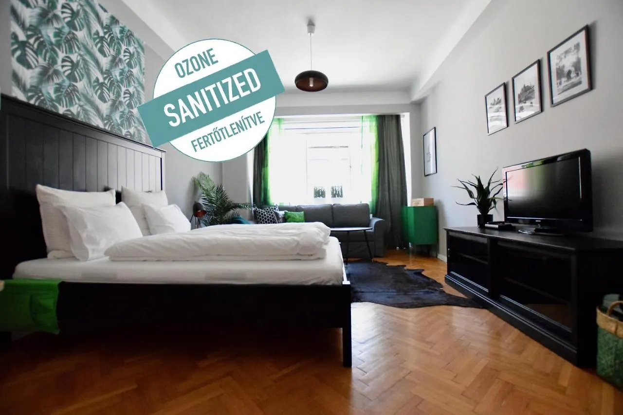 Standard Apartment By Hi5 - Regiposta 13 Budapest