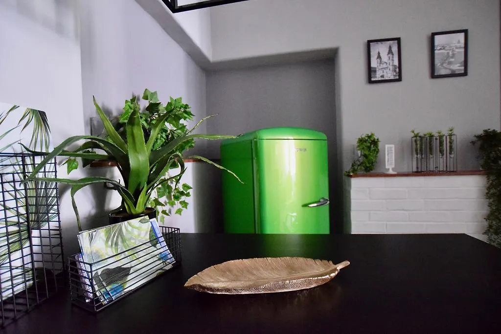 Standard Apartment By Hi5 - Regiposta 13 Budapest Hungary