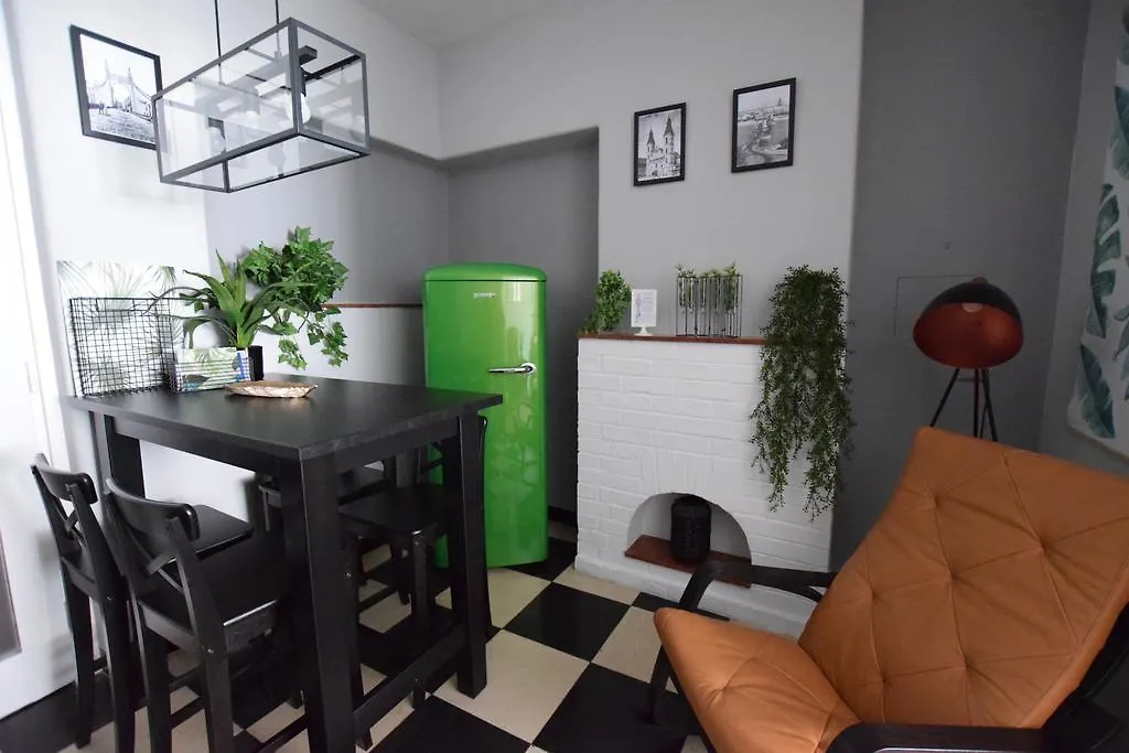 Standard Apartment By Hi5 - Regiposta 13 Budapest