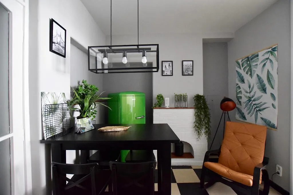 Standard Apartment by Hi5 - Régiposta 13 Budapest