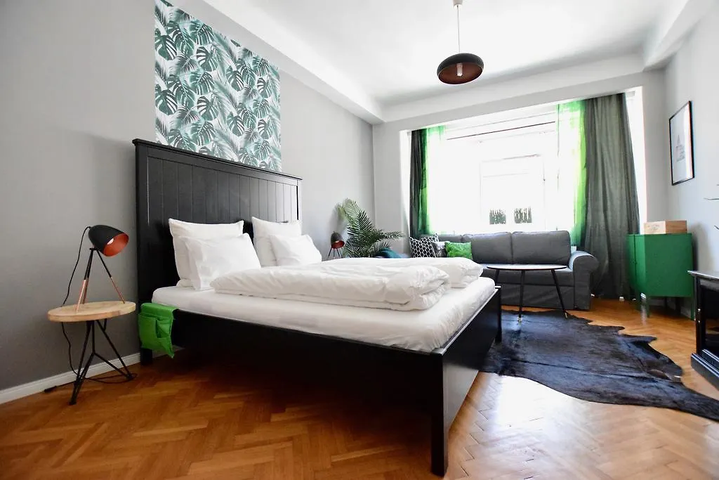 Standard Apartment By Hi5 - Regiposta 13 Budapest