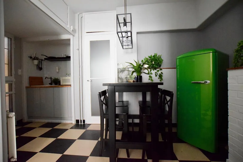 Standard Apartment by Hi5 - Régiposta 13 Budapest